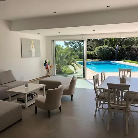 Auderic, Piscine Privee Villa Grimaud